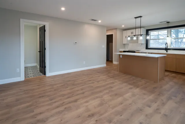 $475,000 | 50 C Linden Street, Exeter, NH 03833