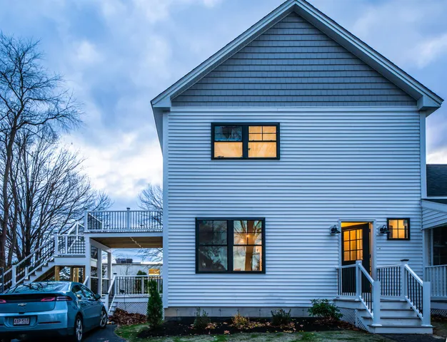 $475,000 | 50 C Linden Street, Exeter, NH 03833