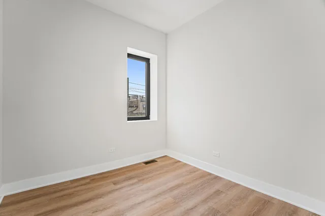 $489,900 | 818 South Karlov Avenue, Chicago, IL 60624