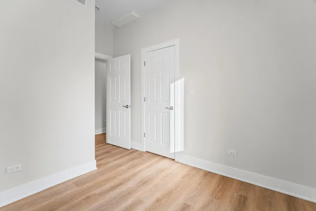 $489,900 | 818 South Karlov Avenue, Chicago, IL 60624