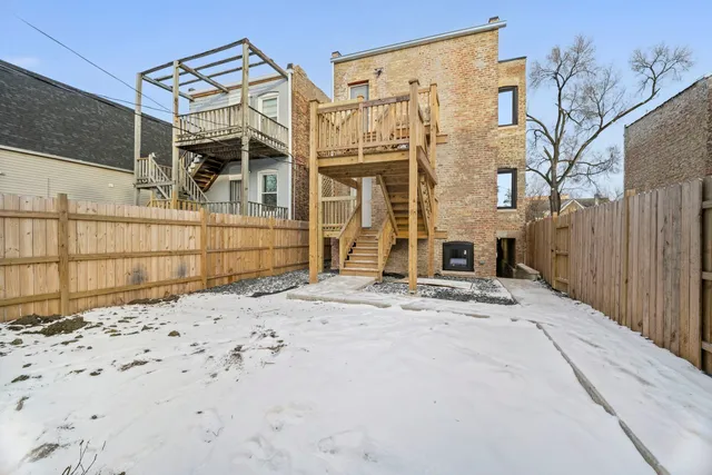 $489,900 | 818 South Karlov Avenue, Chicago, IL 60624