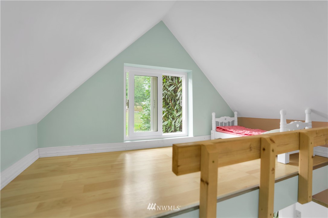 11655 160th Avenue Southeast Renton, WA 98059 - Photo 25 of 29 Gallery Image 25