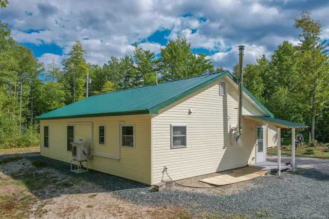 $425,000 | 940 Macomber Mill Road, Eastbrook, ME 04634