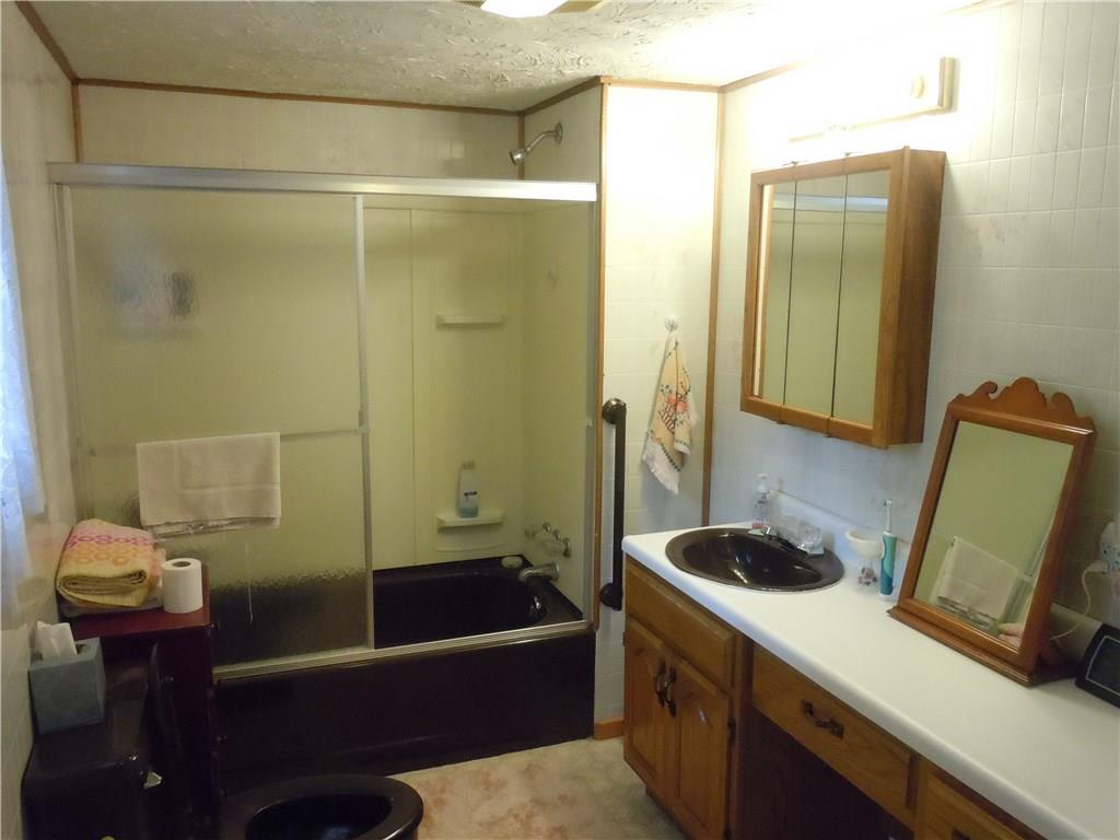 112 Dittmer Road Butler, PA 16002 - Photo 11 of 19 UPSTAIRS BATHROOM