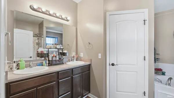 $373,000 | 5932 Hemingway Run, Fort Wayne, IN 46814