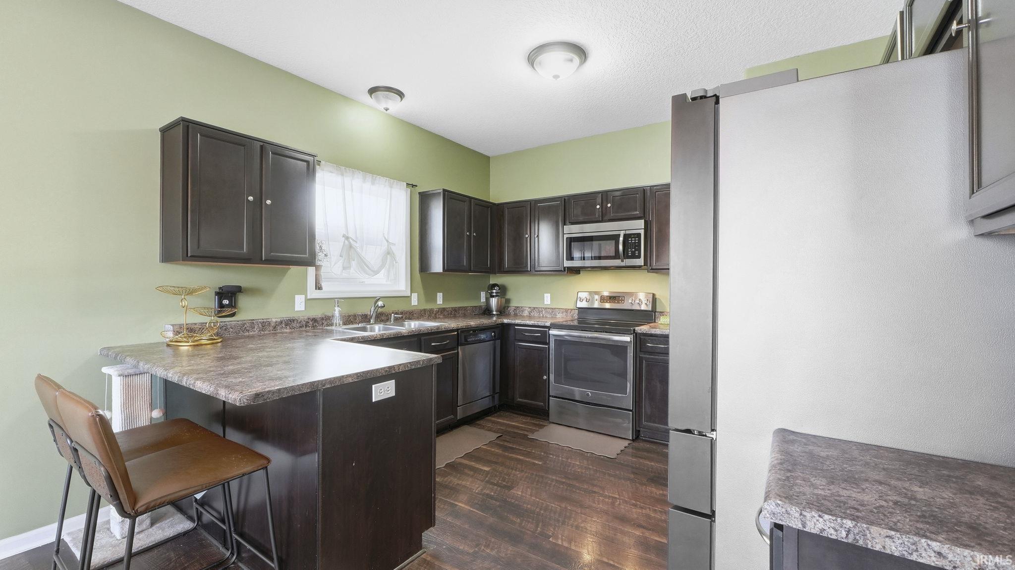 5932 Hemingway Run Fort Wayne, IN 46814 - Photo 8 of 36