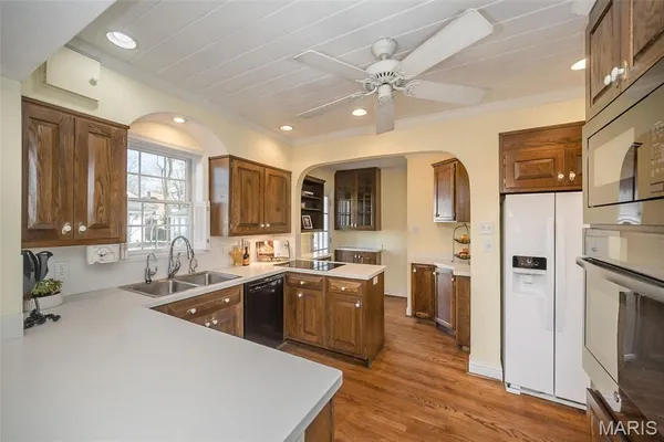 $595,000 | 1140 South Geyer Road, Kirkwood, MO 63122