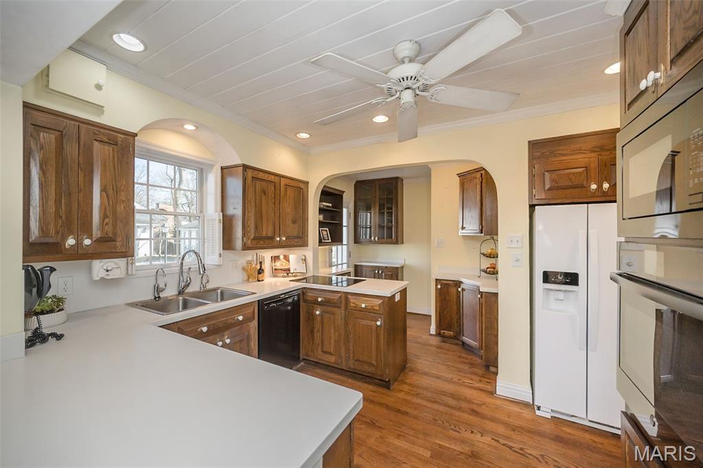 1140 South Geyer Road Kirkwood, MO 63122 - Photo 14 of 54