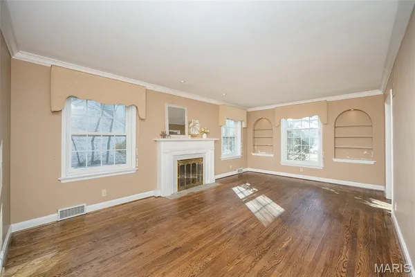 $595,000 | 1140 South Geyer Road, Kirkwood, MO 63122