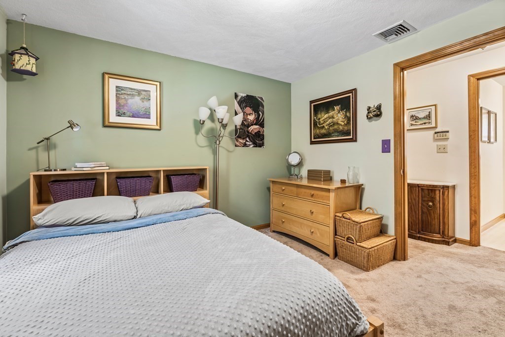 145 Penny Road Melrose, MA 02176 - Photo 29 of 40 Gallery Image 29