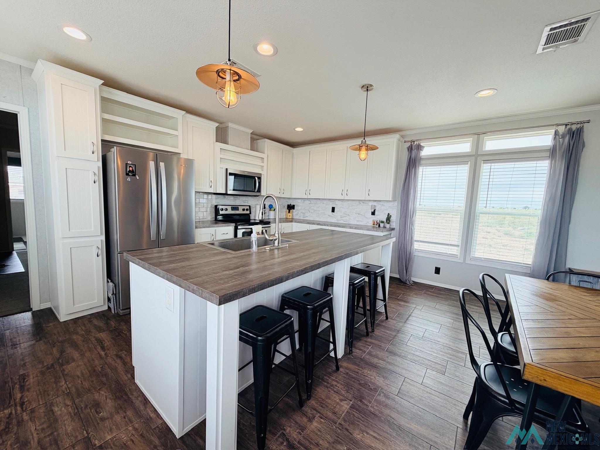 7882 Shoshoni Road Hagerman, NM 88232 - Photo 9 of 24 Gallery Image 9