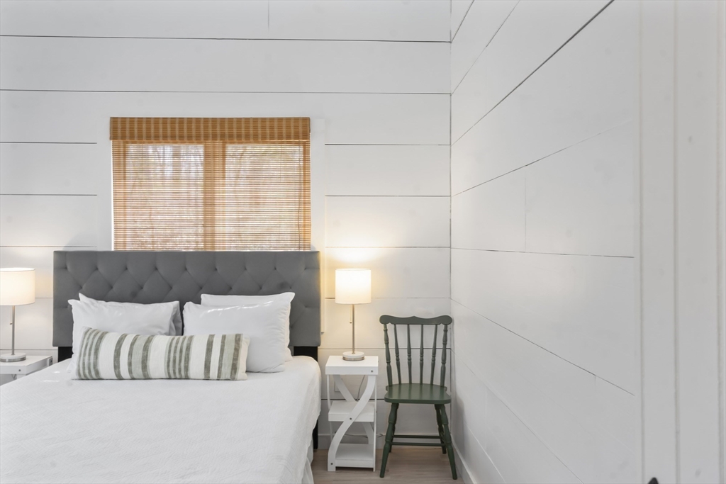 309 Barnes Road Oak Bluffs, MA 02557 - Photo 19 of 32