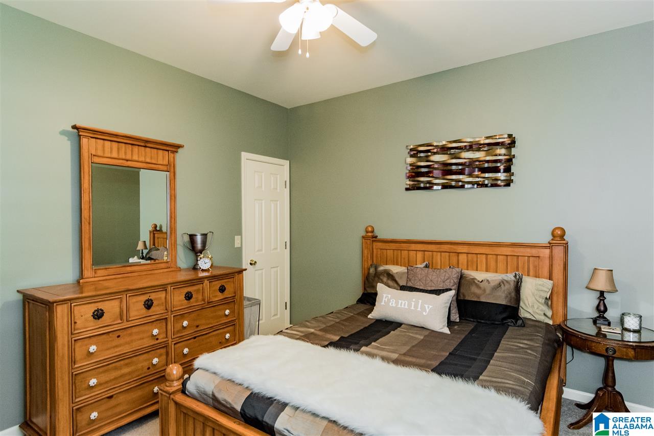 105 Amanda Place Pelham, AL 35124 - Photo 24 of 33