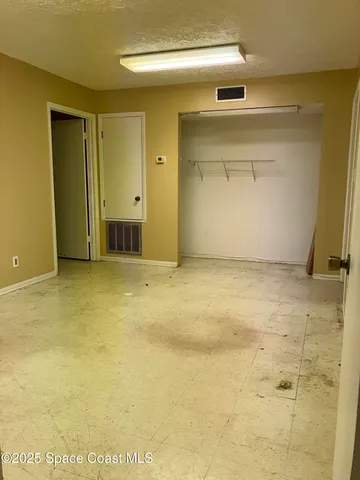 a view of empty room