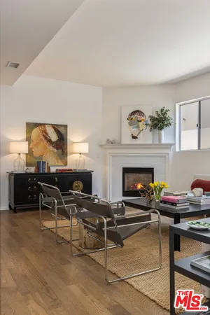 $1,149,000 | 511 San Vicente Boulevard, Unit 106, Santa Monica, CA 90402