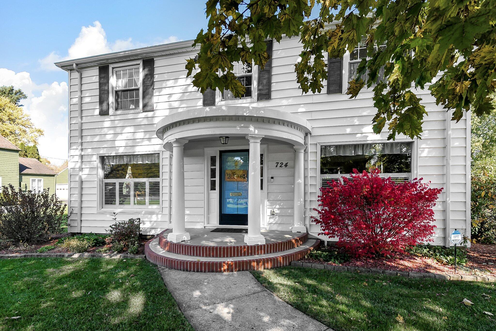 1-web-or-mls-724-granville-rd