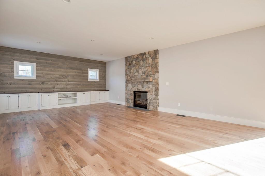 54 Deer Run Road Boxford, MA 01921 - Photo 8 of 34