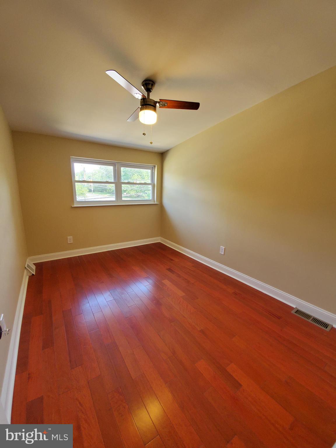 3736 Academy Road Philadelphia, PA 19154 - Photo 12 of 14 Bedroom 2