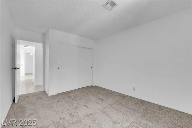 $2,299 | 2004 Canterbury Drive, Las Vegas, NV 89119