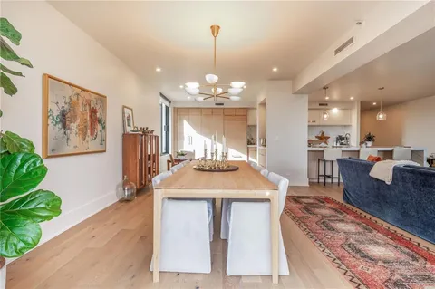 $1,399,900 | 2660 Peachtree Road Northwest, Unit 6H, Atlanta, GA 30305