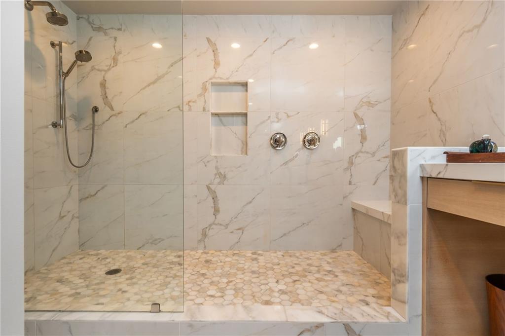 2660 Peachtree Road Northwest, Unit 6H Atlanta, GA 30305 - Photo 24 of 52