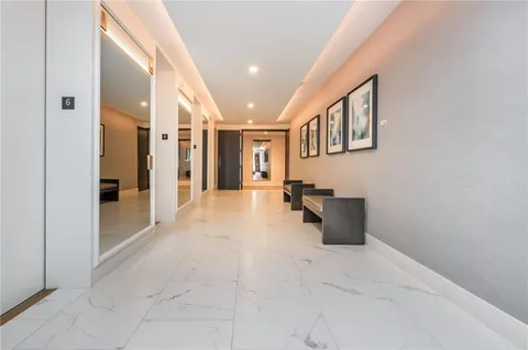 $1,399,900 | 2660 Peachtree Road Northwest, Unit 6H, Atlanta, GA 30305