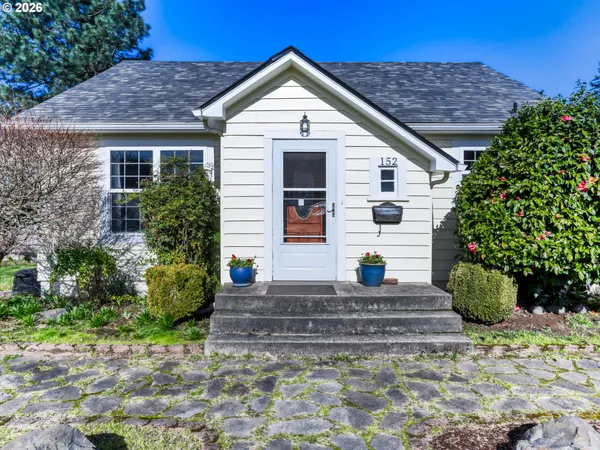 $539,000 | 152 Northeast 5th Avenue, Canby, OR 97013