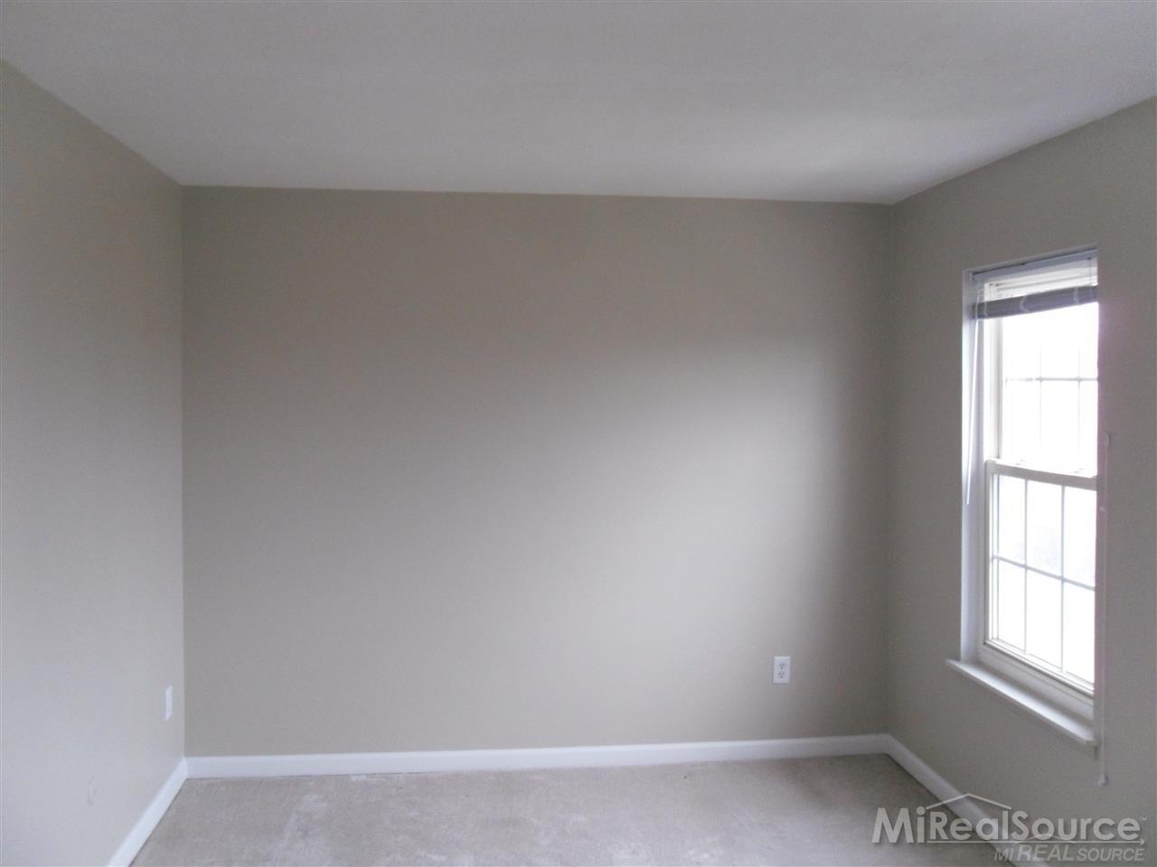 28366 Raleigh Crescent Drive, Unit 27 New Baltimore, MI 48051 - Photo 8 of 27