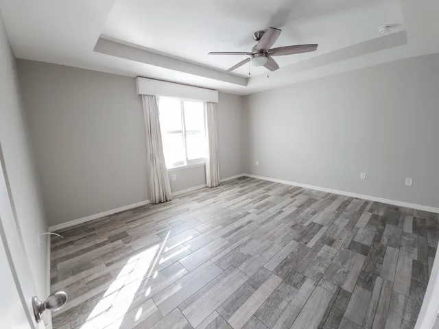 $2,550 | 185 Southwest Exmore Avenue, Port St. Lucie, FL 34983