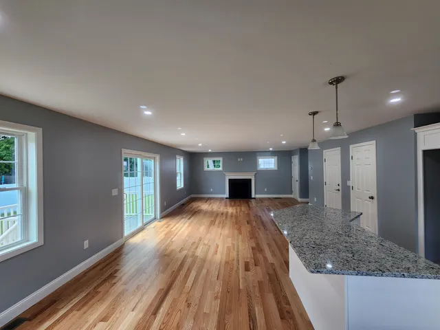 $675,000 | 21 Library Street, Hudson, NH 03051