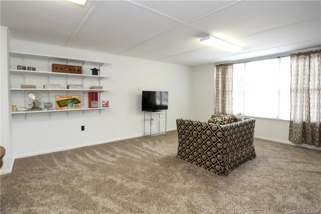 2609 Pinewood Road Gastonia, NC 28054 - Photo 36 of 43 Gallery Image 36