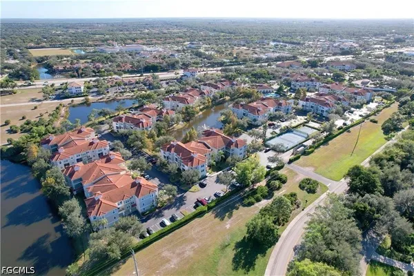 $3,000 | 23710 Walden Center Drive, Unit 308, Estero, FL 34134