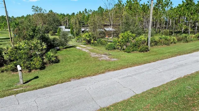 $399,950 | 18105 Bethlehem Road, Lithia, FL 33547