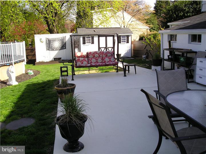 405 Emerson Road Huntingdon Valley, PA 19006 - Photo 13 of 16 Patio