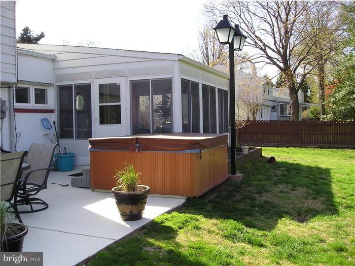 405 Emerson Road Huntingdon Valley, PA 19006 - Photo 15 of 16 Hot Tub