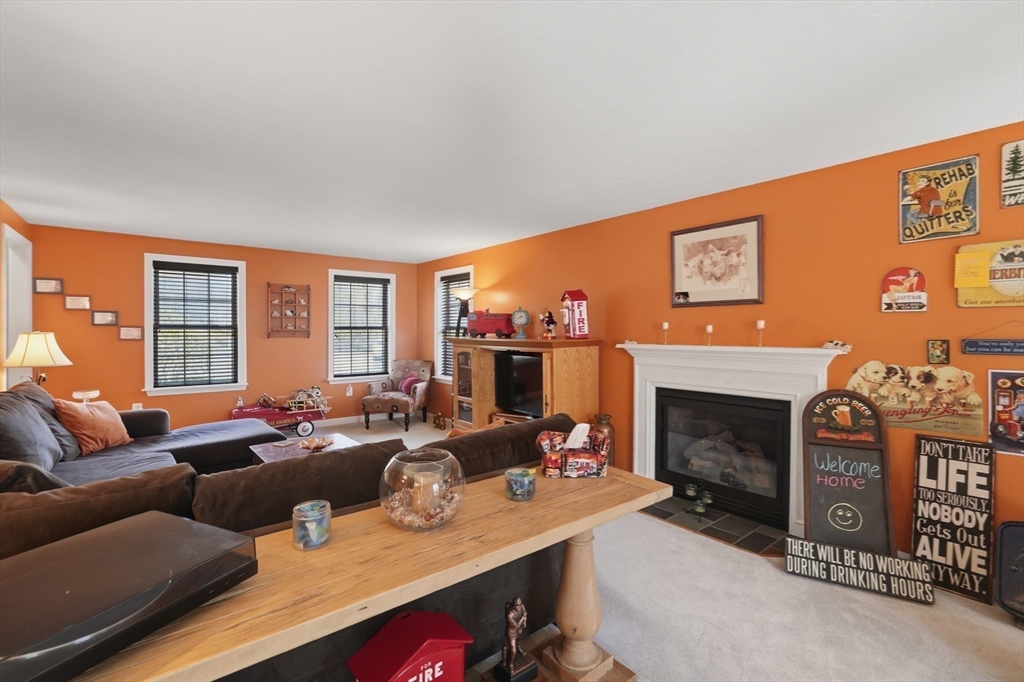 7 Nelson Road Charlton, MA 01507 - Photo 18 of 42 Gallery Image 18