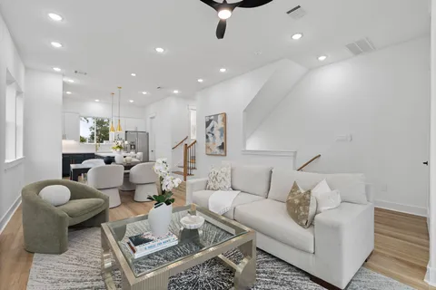 $389,900 | 717 Janisch Road, Unit B, Houston, TX 77018