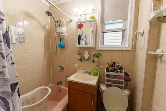 $689,000 | 914 19th Street, Union City, NJ 07087