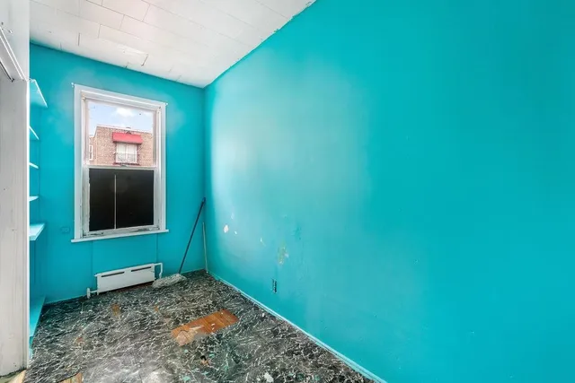 $689,000 | 914 19th Street, Union City, NJ 07087