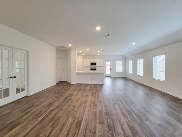 $2,200 | 15711 Vista Sutton Drive, Cypress, TX 77433