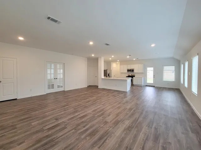 $2,200 | 15711 Vista Sutton Drive, Cypress, TX 77433