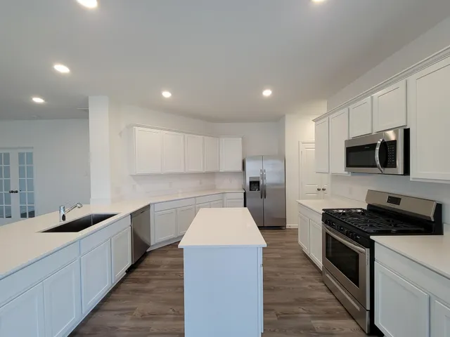 $2,200 | 15711 Vista Sutton Drive, Cypress, TX 77433