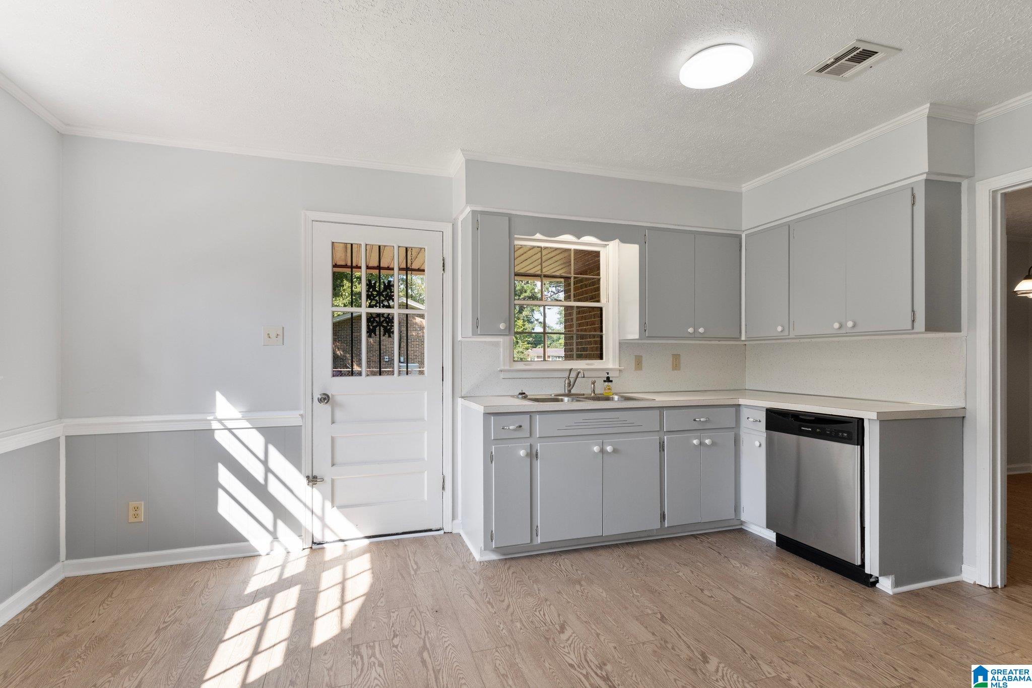 321 Hinson Road Montgomery, AL 36108 - Photo 11 of 39