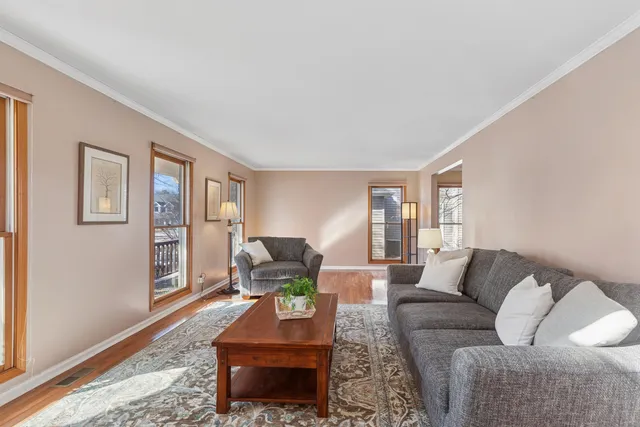 $649,000 | N655 Courtney Lane, Winfield, IL 60190