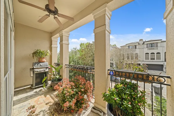 $800,000 | 6514 Minola Street, Houston, TX 77007