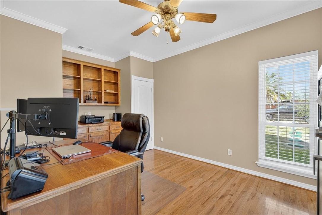 8125 Mt Zion Corpus Christi, TX 78413 - Photo 11 of 39 Office, 5th bedroom or flex room.