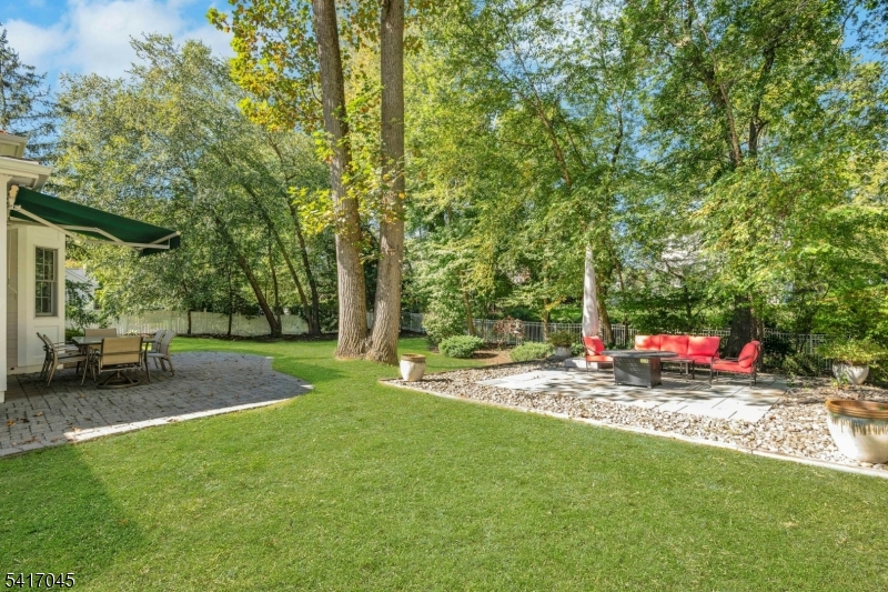 24 Westminster Road Chatham, NJ 07928 - Photo 3 of 36