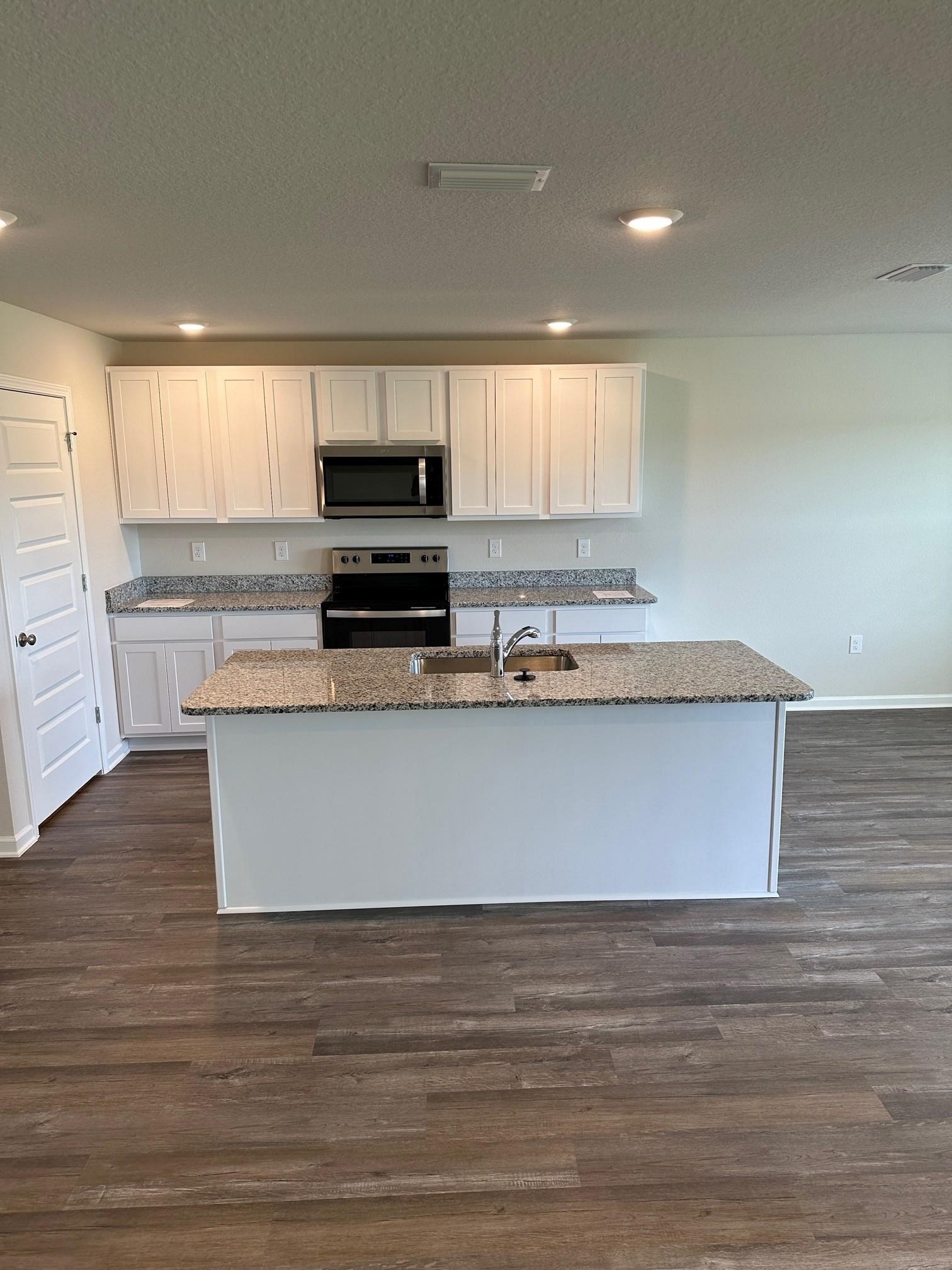 22302 Aleutian Avenue Foley, AL 36535 - Photo 6 of 11