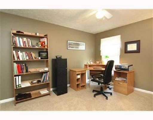 452 Hickory Grade Road Bridgeville, PA 15017 - Photo 7 of 8 Den/Family/Great Room.
