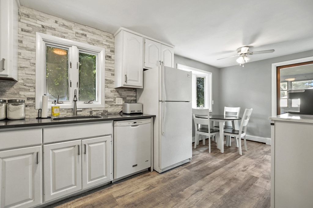 16 Fairmeadow Road Wilmington, MA 01887 - Photo 8 of 36 Gallery Image 8